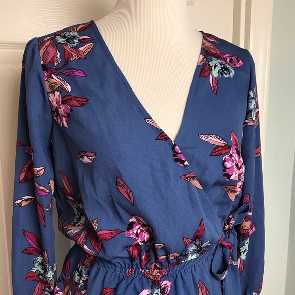 One Clothing Long Sleeve Romper. Size XS - Picture 2 of 9